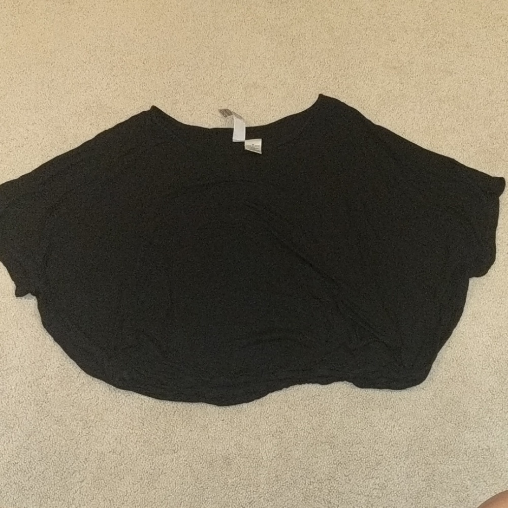 Mimi chica black top